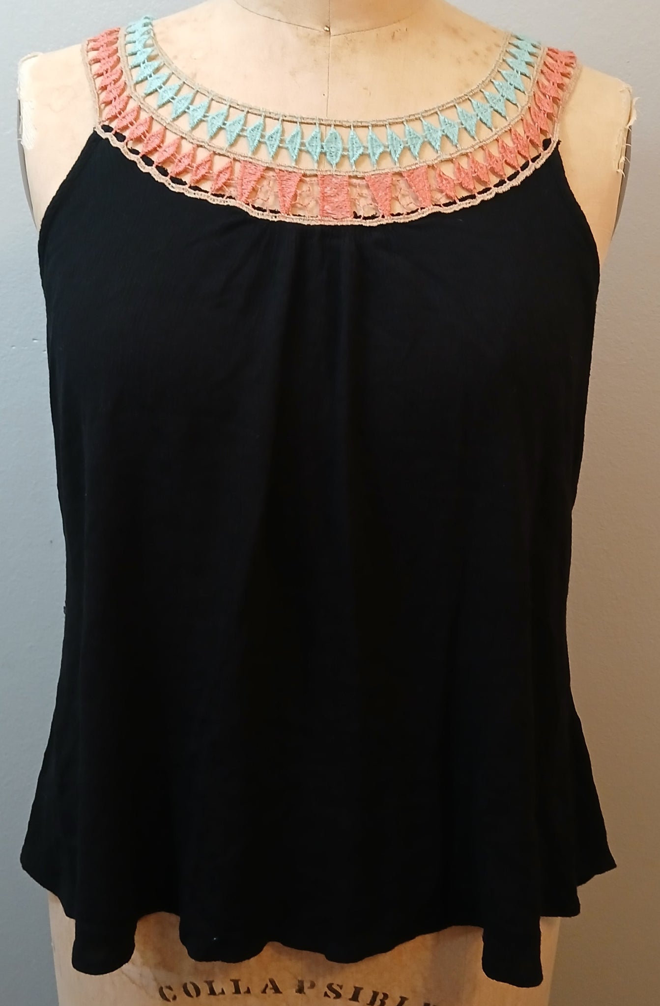 XXL LIBIAN Multicolor Crochet Accent Black Tank Top