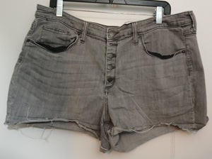 Size 18/ 34 UNIVERSAL THREAD Light Grey Jean Shorts