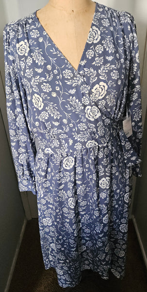 Brand New 2X LAUREN CONRAD Blue & White Floral Dress