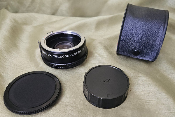 Vintage ROKINON Auto 2X Teleconverter (NF) w/ Case