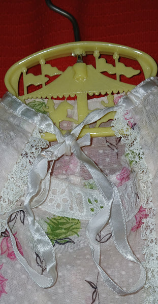 2-PC Vintage White Polka Dot Baby Dress With Pink And Green Roses Pattern