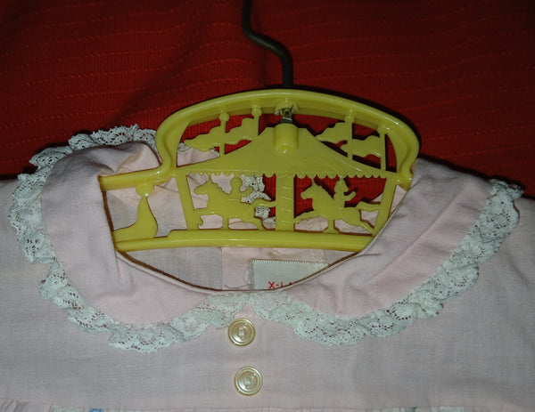 Size Xl Cuvver-Ups By Cutler Pink Shirt With Blue Roses Pattern