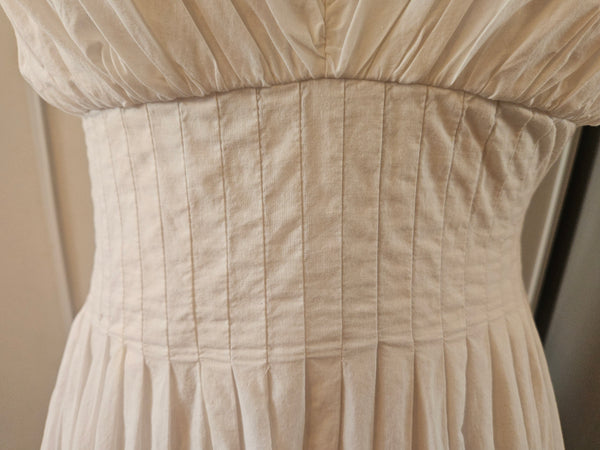 Size 12 SUZI CHIN for Maggy Boutique White Silk Rosette Dress