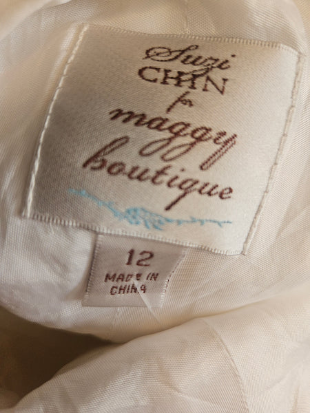 Size 12 SUZI CHIN for Maggy Boutique White Silk Rosette Dress