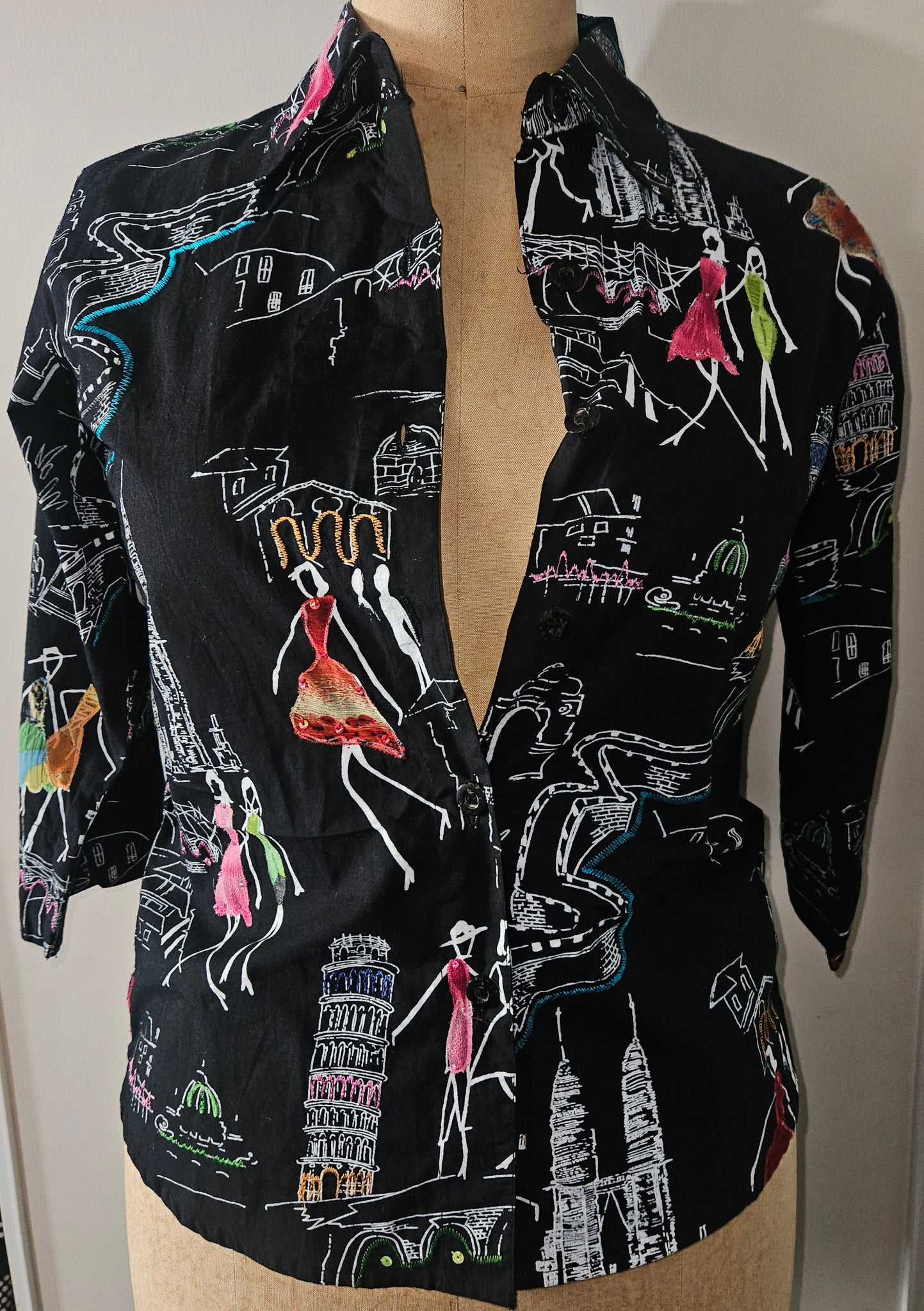 Size Large Women's Vintage LIFE STYLE Black Paris Theme Button Front Blouse w/ Sequence