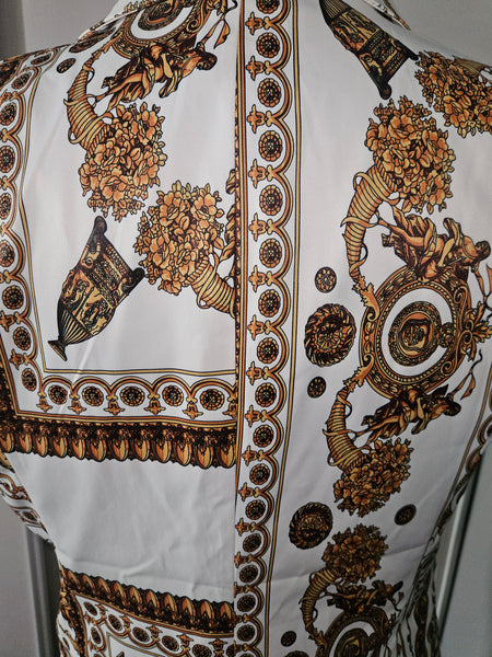 Med / Large OVI Women's 2-Pc Gold & White Roman Print Pant Suit (See details)