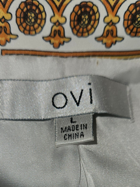 Med / Large OVI Women's 2-Pc Gold & White Roman Print Pant Suit (See details)