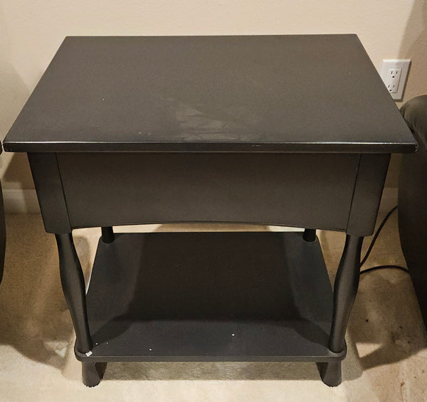 Black End Table / Side Table (READ DETAILS)
