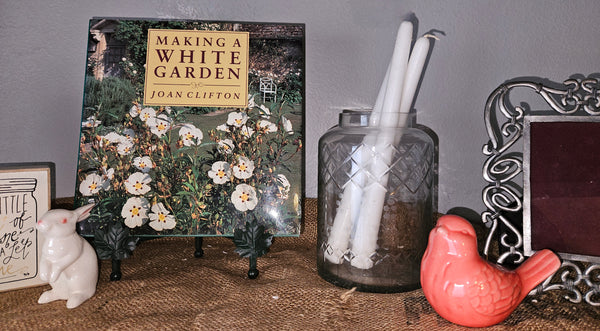 Shelf in a Box - 19 Piece White Floral Garden Theme