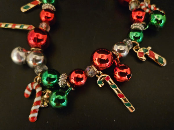 Christmas Candy Cane Stretch Bracelet