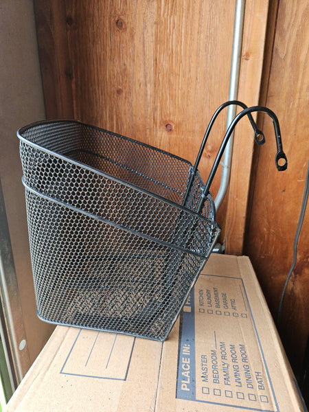 FOMAS Black Metal Bike Basket