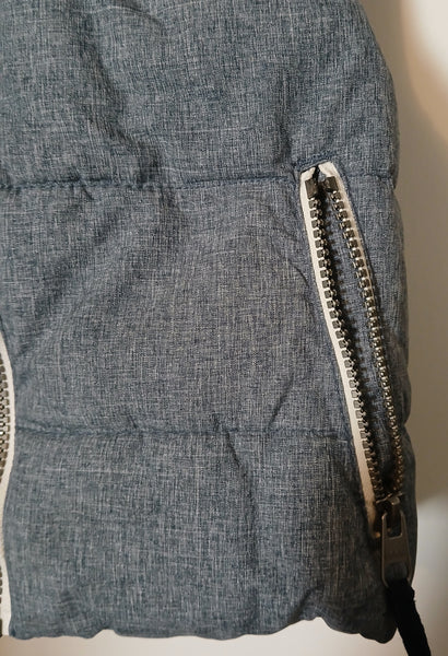 Boys Size 6/7 H&M L.O.G.G Gray Hooded Sleeveless Puffer Vest Jacket Zip Pockets
