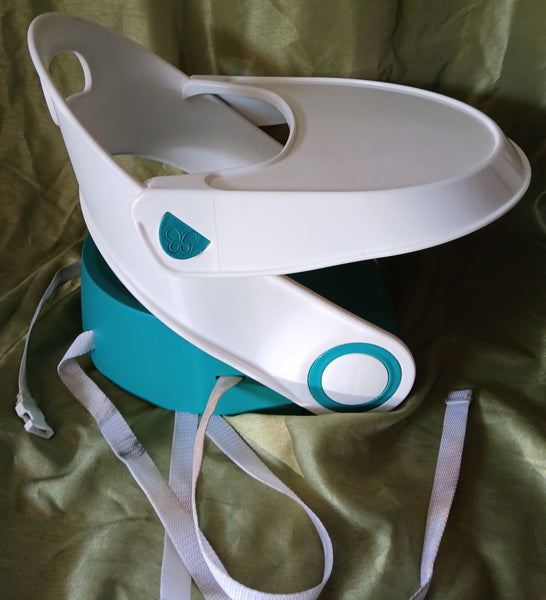 Summer Infant Sit n Style Compact Folding Booster Seat Portable Travel Highchair