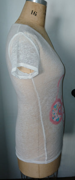 Women's Large HELLO KITTY White Graphic T-Shirt