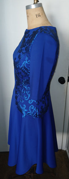 Women's Large TADASHI SHOJI Blue Embroidered Shimmer Dress