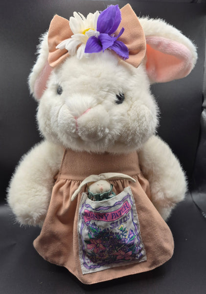 COMMON WEALTH Garden Bunny w/ Pouch Baby Plushie