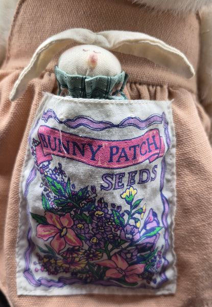 COMMON WEALTH Garden Bunny w/ Pouch Baby Plushie