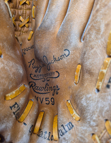 Vintage Rawlings Wing Tip LH Reggie Jackson VV59 Baseball Glove with Ball