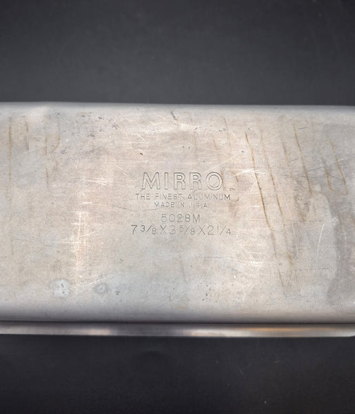 Mini Vintage MIRRO Loaf Pan