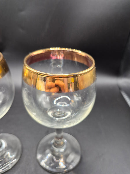 Set of 2 Vintage Gold Rim 6 oz Glass Goblets Elegant Drinking Glasses Barware