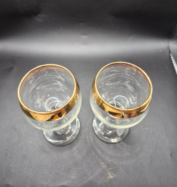 Set of 2 Vintage Gold Rim 6 oz Glass Goblets Elegant Drinking Glasses Barware
