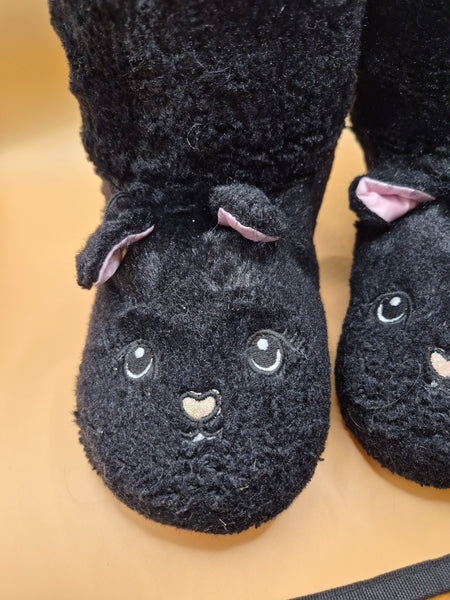 H&M Girls Size 4 4.5 Black Cat Plush Fuzzy Slipper Boots Cozy Cute Kids Shoes