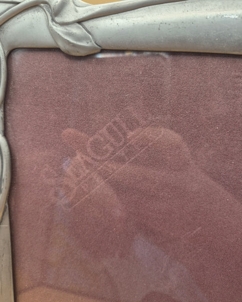 Vintage 1990s Seagull Pewter 9x11 Etain Zinn Picture Frame Decorative Home Decor