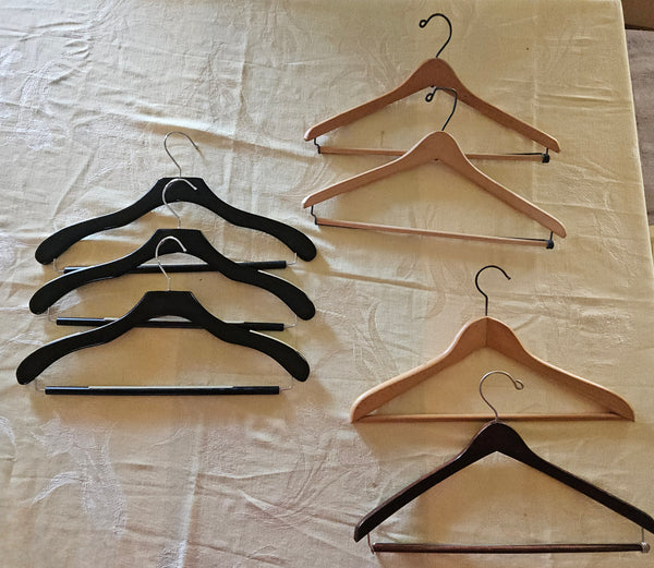 Lot 21 Wooden Clothing Hangers Black Natural Brown Nordstrom Vintage Closet Lot