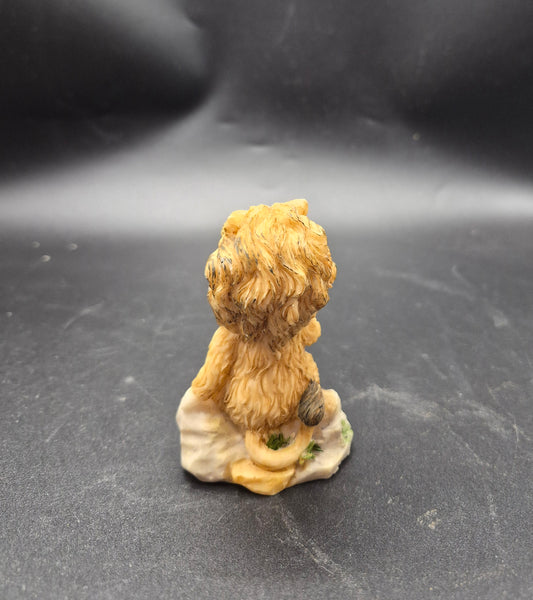 SATIS-5 Ceramic Baby in Lion Costume Figurine With Flowers Cute Decorative Figurine