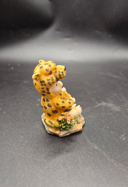 Satis-5 Ceramic Baby Tiger Costume Figurine with Flowers Cute Decorative Figurine