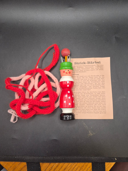 Vintage Strick Barbel German Knitting Doll