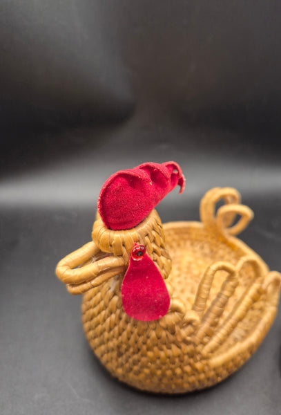 Vintage Handwoven Weave Farmhouse 2-Pc Rooster Set