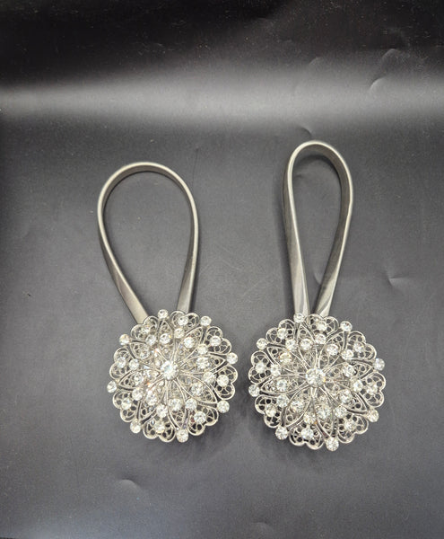 Set of 2 Brand New Round Sparkling Curtain Holder Tie Backs