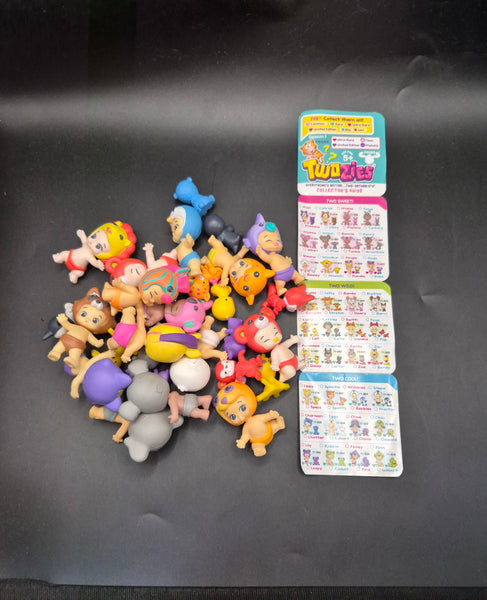 Moose Toys Season 1 2016 Twozies 39 Count Toy Lot
