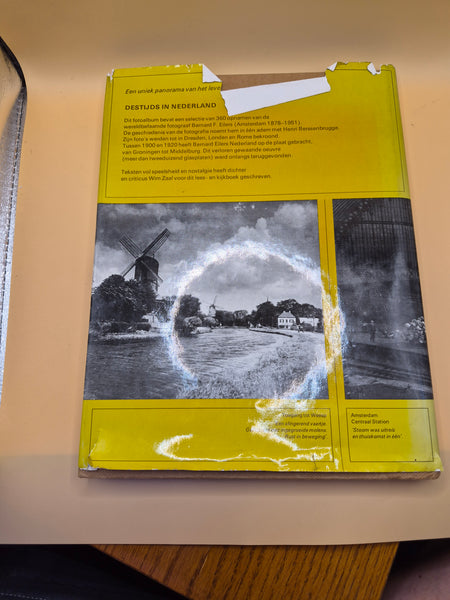 Vintage 1974 Dutch Netherlands History Illustrated Hardcover Book Photo Book