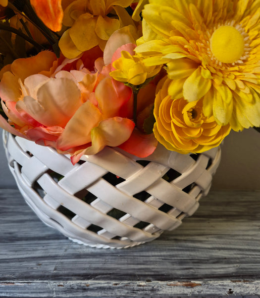 Artificial Daisies Lilies Roses Spring Floral Arrangement White Basket Vase Decor