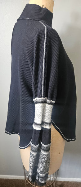 FREE PEOPLE XL Black Gray White Long Sleeve Sweater Knit Top Womens Casual Style