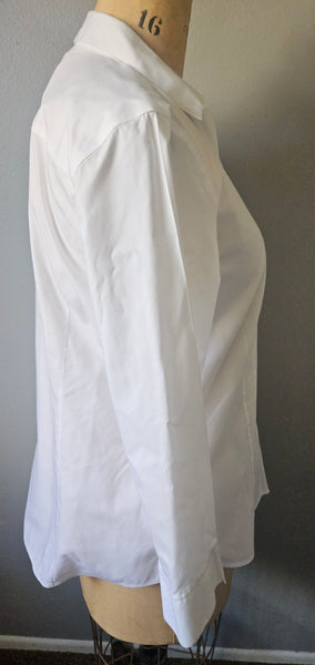 Brand New FOXCROFT Size 18 White Dress Shirt Womens Button Front Long Sleeve Top