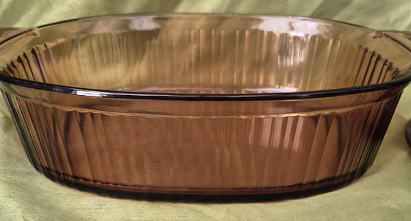 Visions Amber 4 Quart PYREX Lidded Oven Roaster Casserole Dish