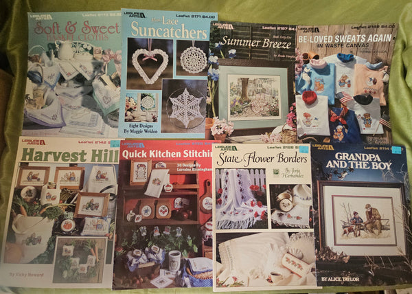 Vintage LEISURE ARTS 41 Lot Craft Leaflets