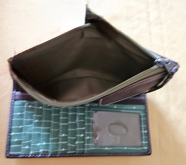 FOSSIL Brown Leather Full Size Wallet w/ Green Stitching