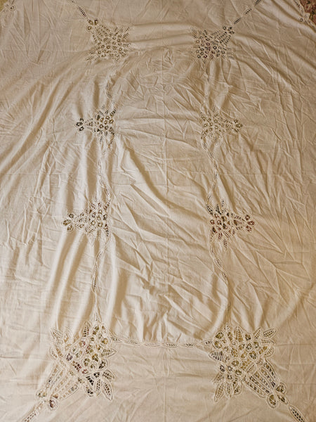 Vintage Oval 67" x 94" Cutwork Embroidery Tablecloth