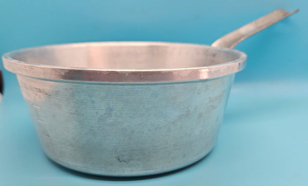 Vintage WEAR-EVER 1 Quart No 2030 3/4 Aluminum Sauce Pan