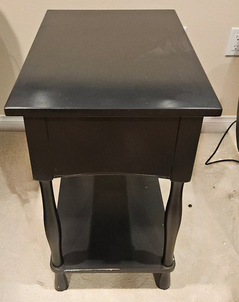 Black End Table / Side Table (READ DETAILS)