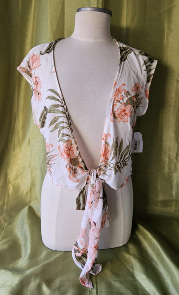 Small SADIE & SAGE Floral Wrap Top
