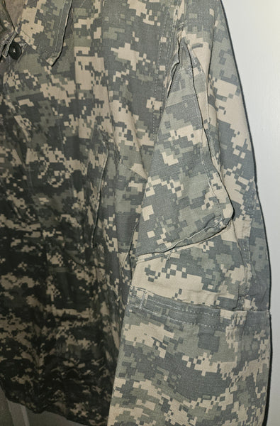 Small TRU-SPEC Green Camouflage Military Jacket