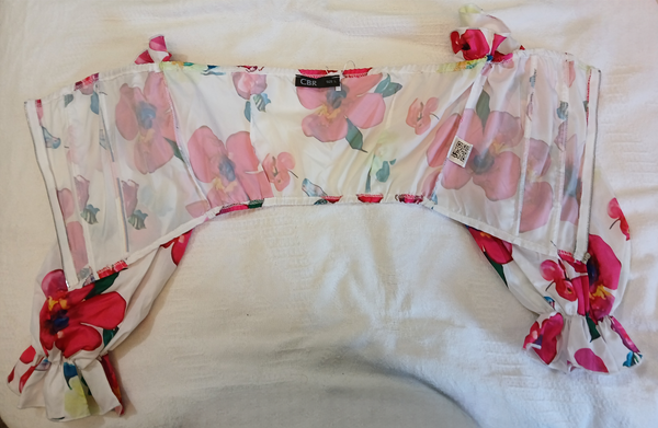 Large CBR Brand New Floral Zip-Up Back Crop Top