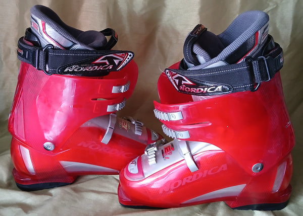 Women's Nordica Performance Fit 27.0 / 27.5 Red 100-90 Ski / Snowboarding Boots