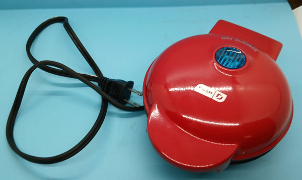 DASH Mini Makers Griddle Waffle Grill Set Compact Dorm Room Cookware Appliances