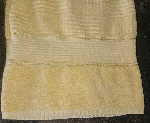 EARL & WILSON Yellow Vintage 5-Pc Towel Lot